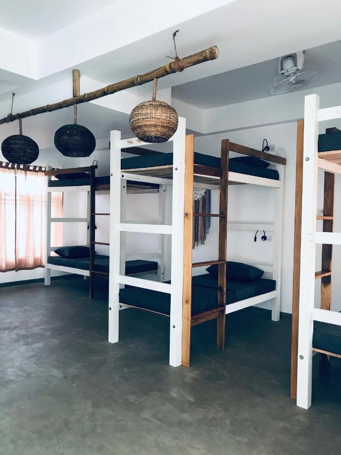 Steffi'S Mandala Hotell Hikkaduwa Exteriör bild