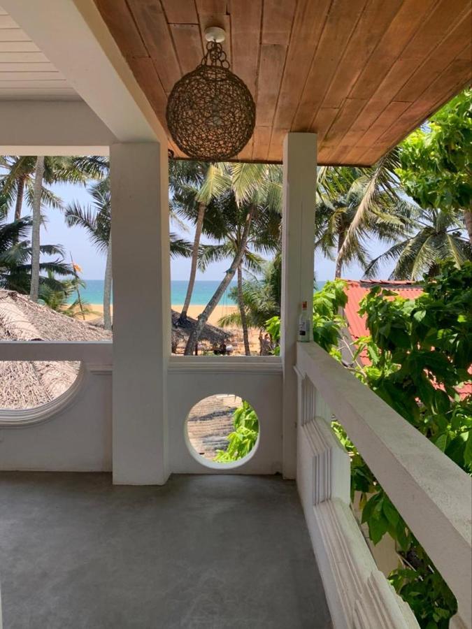 Steffi'S Mandala Hotell Hikkaduwa Exteriör bild